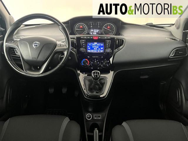 LANCIA Ypsilon 1.2 69 CV 5 porte Gold *NEOPATENTATI*