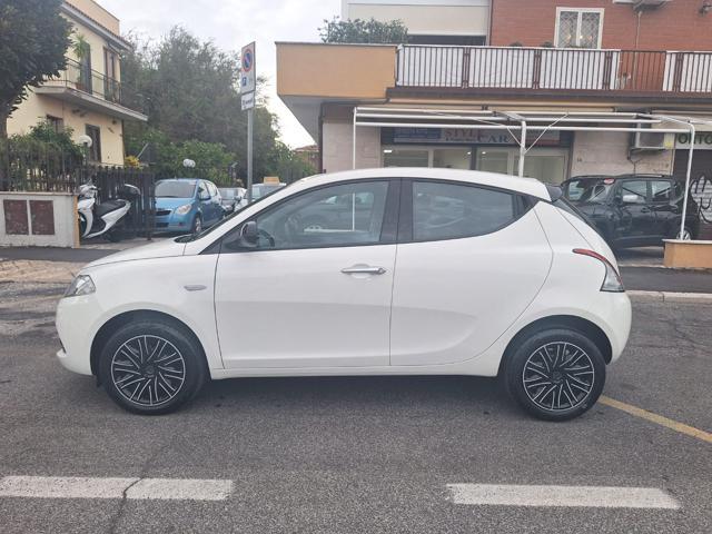 LANCIA Ypsilon 1.0 FireFly 70CV HYBRID ORO - KM ZERO ITALIANA