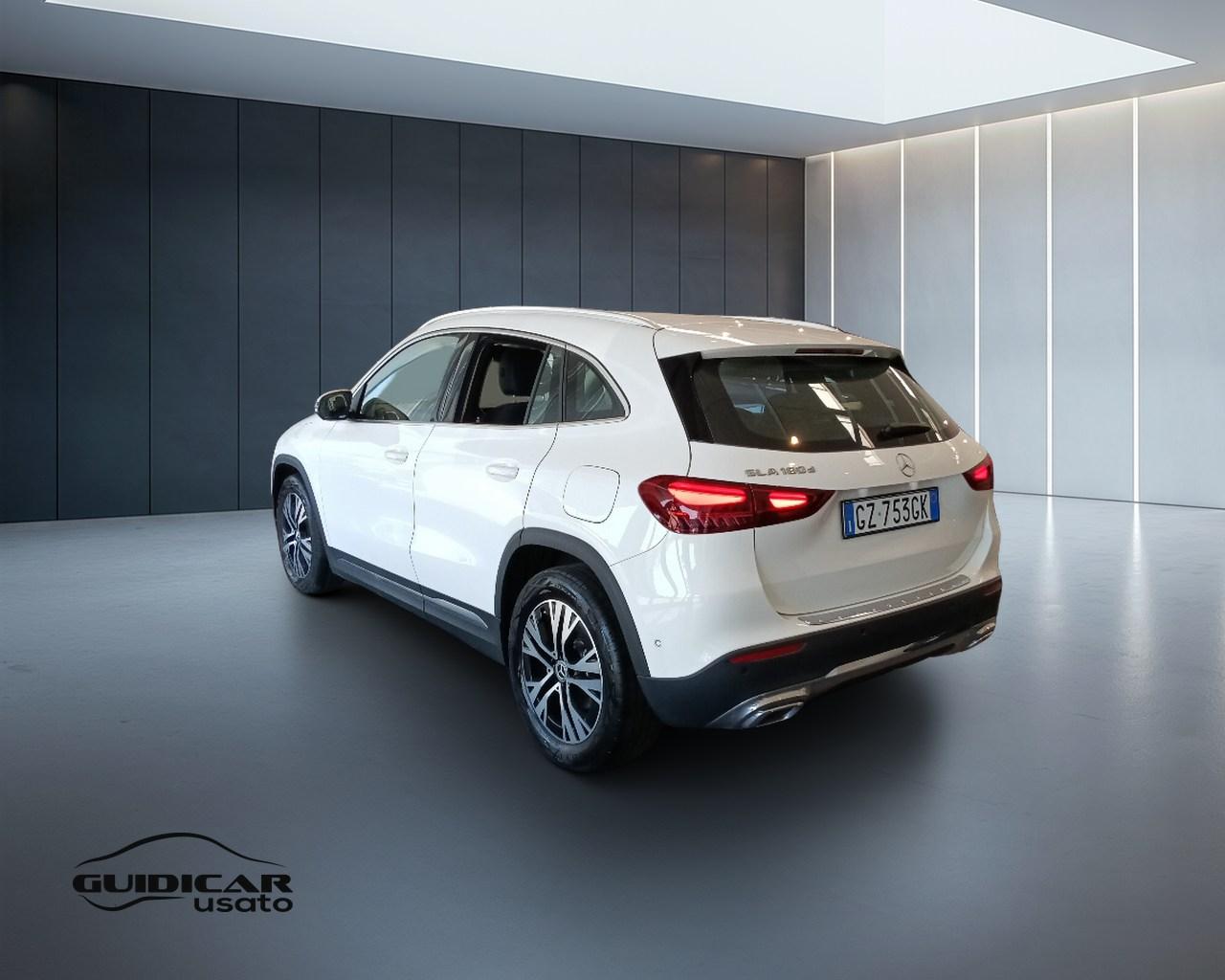 Mercedes-Benz GLA-H247 2023 - GLA 180 d Progressive Advanced auto
