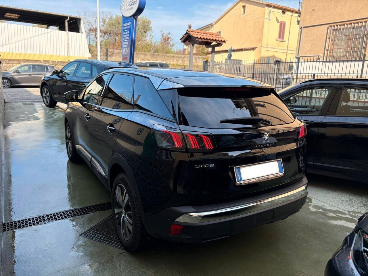 Peugeot 3008 1.5 EAT8 Allure 130cv - 2022
