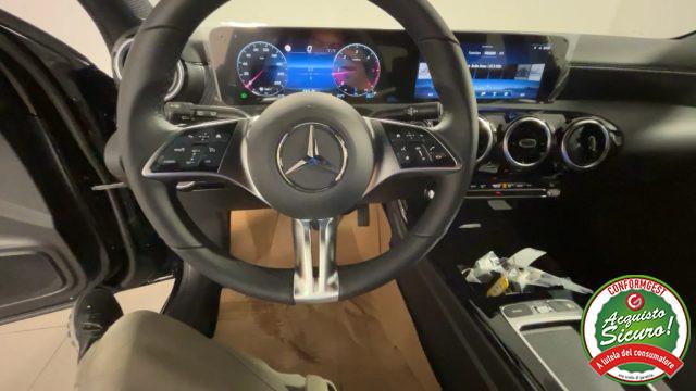 MERCEDES-BENZ A 180 d Automatic Advanced