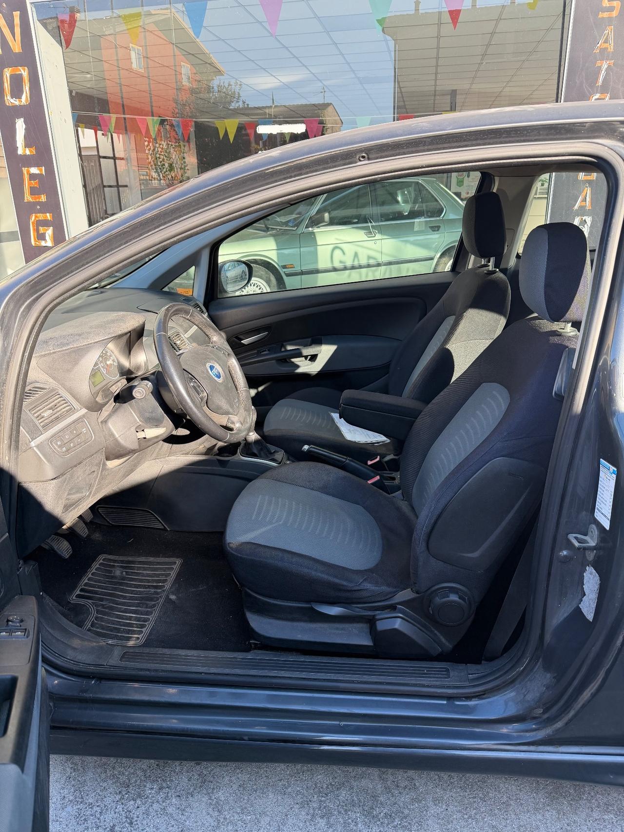 Fiat Grande Punto 1.3 MJT 75 CV- FRIZIONE NUOVA