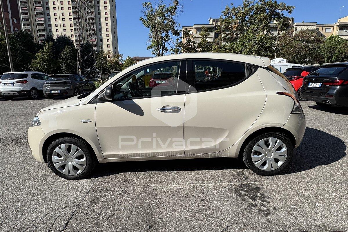 LANCIA Ypsilon 1.2 69 CV 5 porte Gold