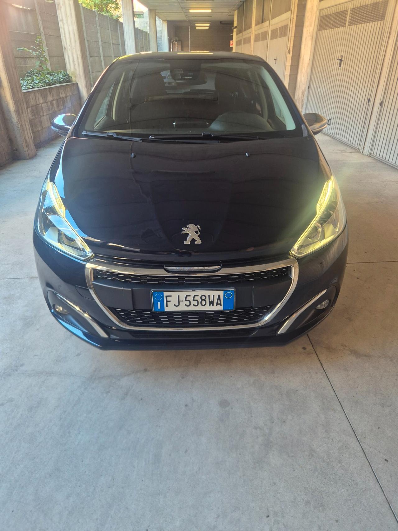 PEUGEOT 208 ALLURE 1.2 BENZINA EURO 6B