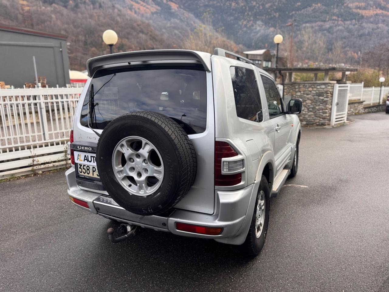 Mitsubishi Pajero 3.2 16V DI-D 5p. GLS1