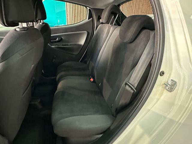 LANCIA Ypsilon 0.9 TwinAir 85 CV 5 porte Metano Ecochic Elefantin