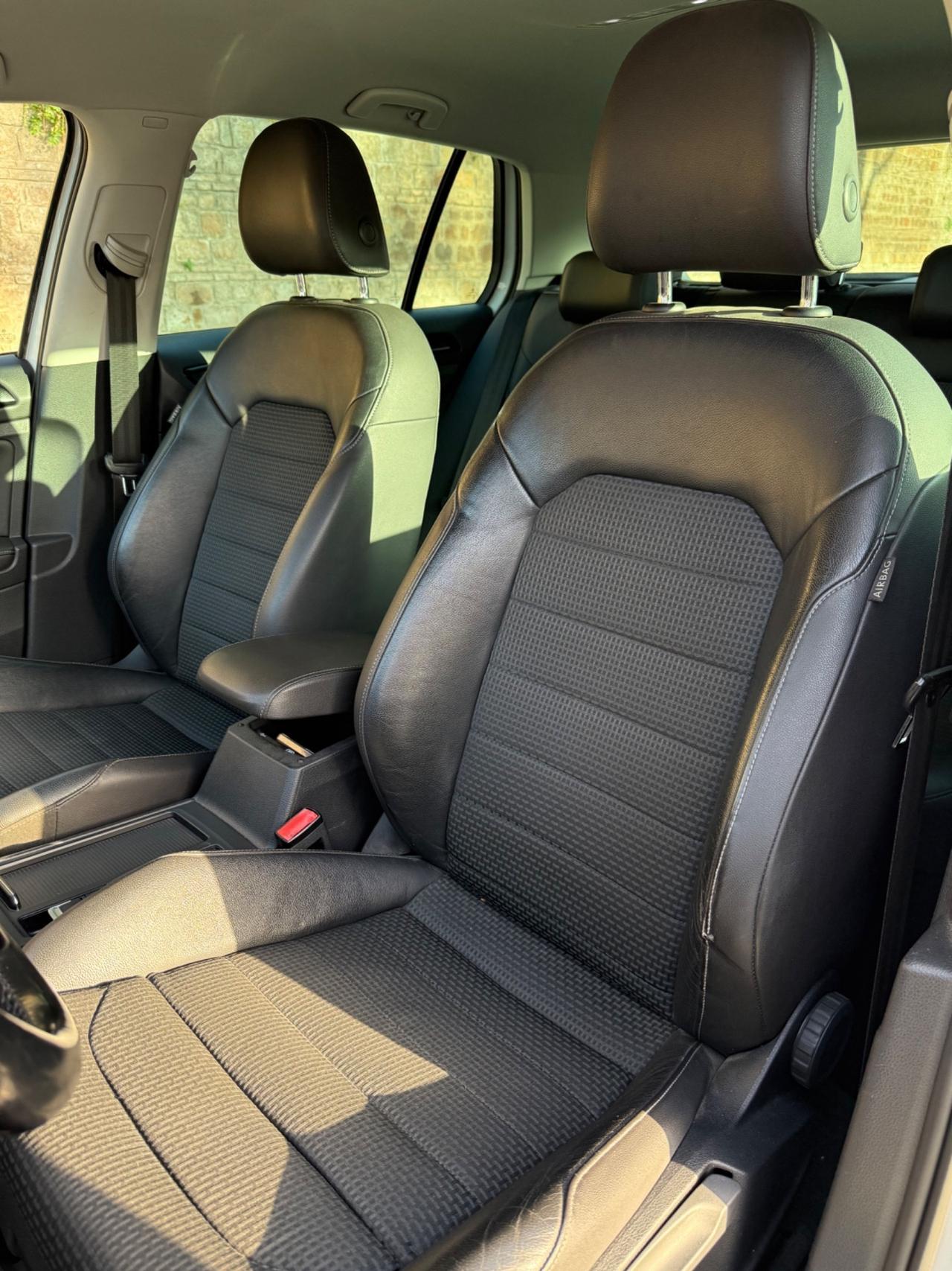 Volkswagen Golf 1.4 TSI DSG 5p. Highline BlueMotion Technology