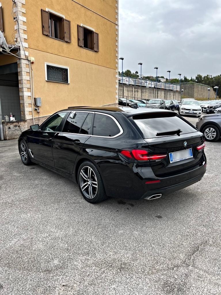 Bmw 520d xDrive Touring Luxury 2022