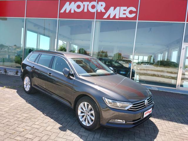 VOLKSWAGEN - Passat Variant - Passat 2.0 TDI Var. Business DPF