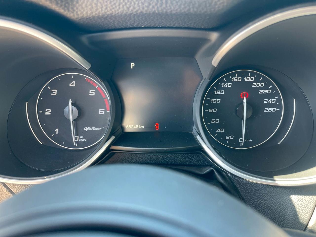 Alfa Romeo Stelvio 2.2 Turbodiesel 190 CV AT8 RWD Executive