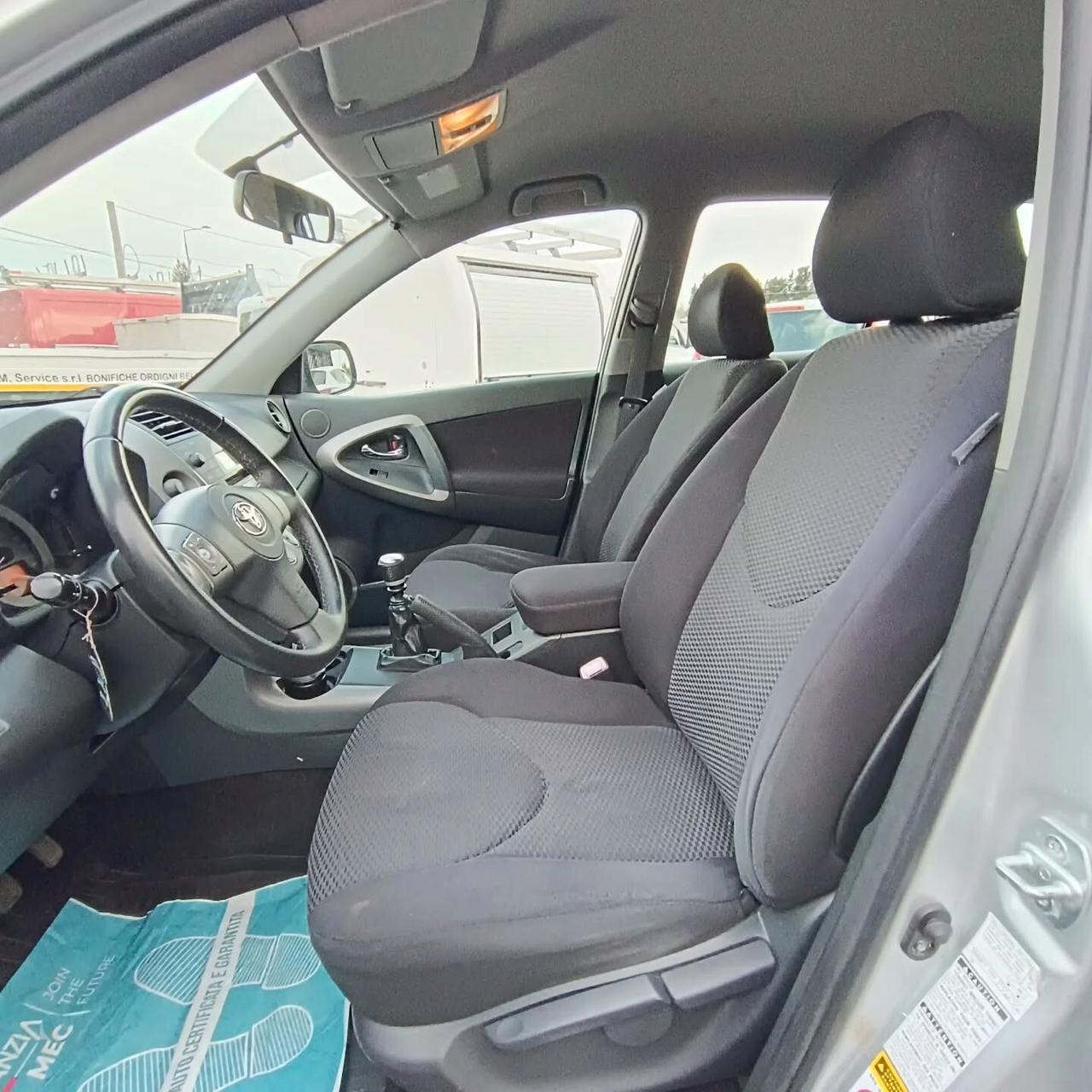 Toyota RAV 4 RAV4 2.2 D-4D 136 CV