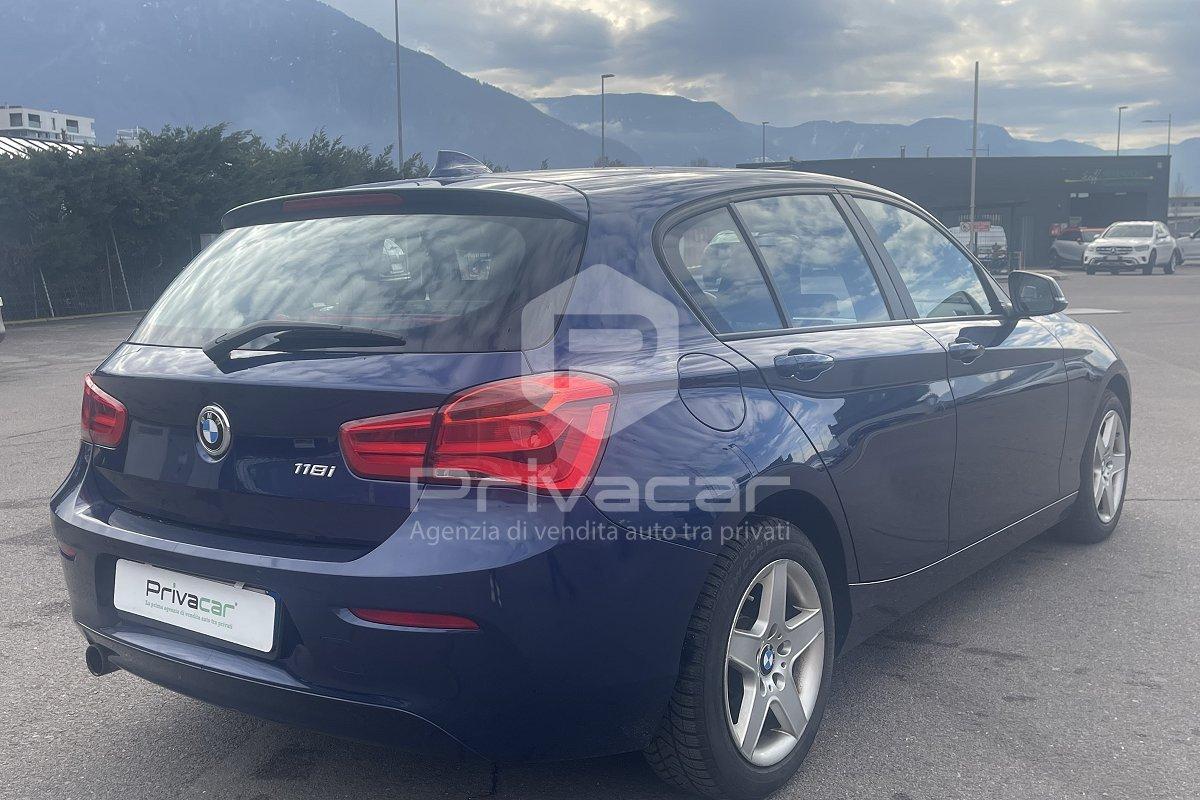 BMW 118i 5p. Advantage