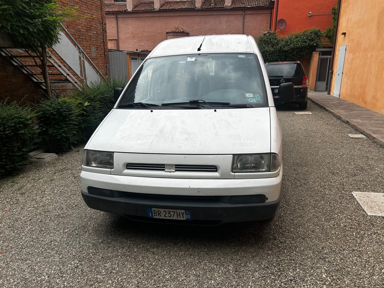 Fiat Scudo 2.0 JTD (94 CV) Combi 9 posti EL