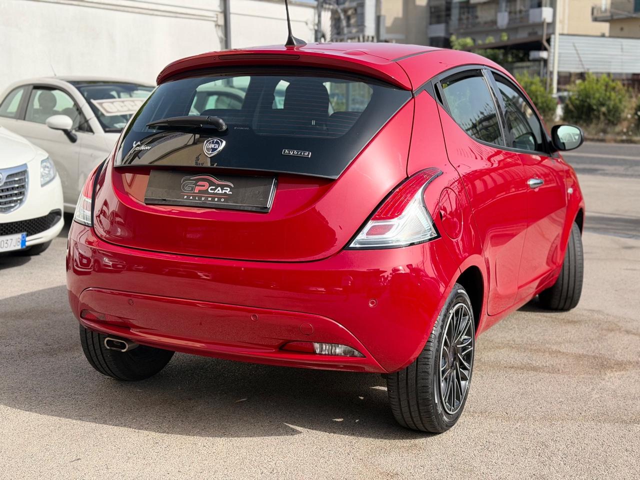 Lancia Ypsilon 1.0 FireFly 5 porte S&S Hybrid 32 MILA KM