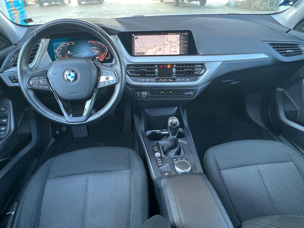 BMW 118i Business Advantage 140cv FINANZIABILE