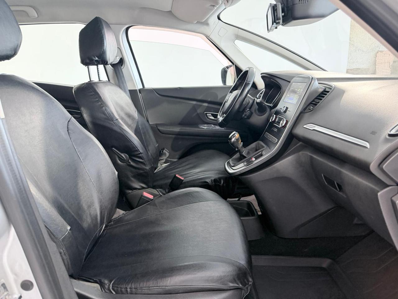 GRAND SCENIC ZEN 2017 1.5 DCI 110 CV 7 POSTI