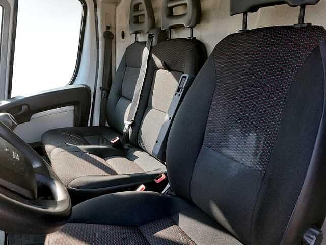 Citroen Jumper Jumper 35 L2H2 2.0 bluehdi 130cv E6