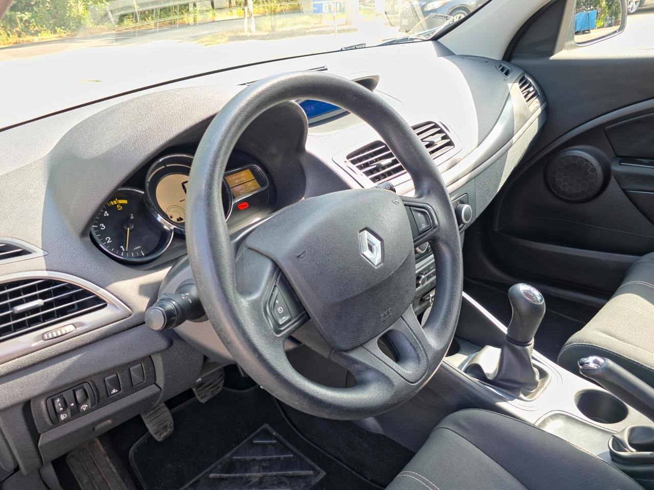 Renault Megane Mégane 1.5 dCi 110CV Wave E5B Manuale NEO 2014