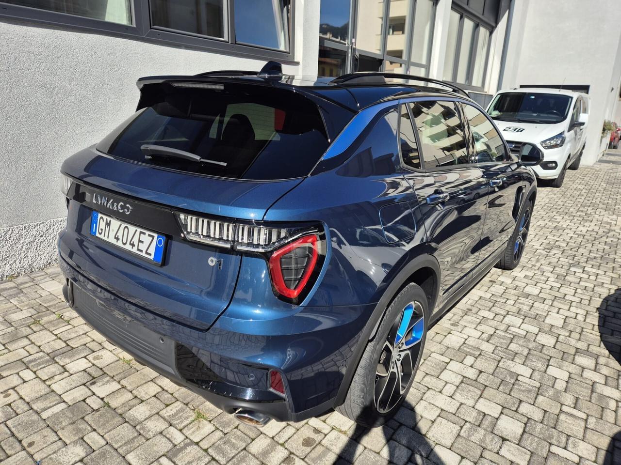 Lynk&co 01 PHEV 261CV