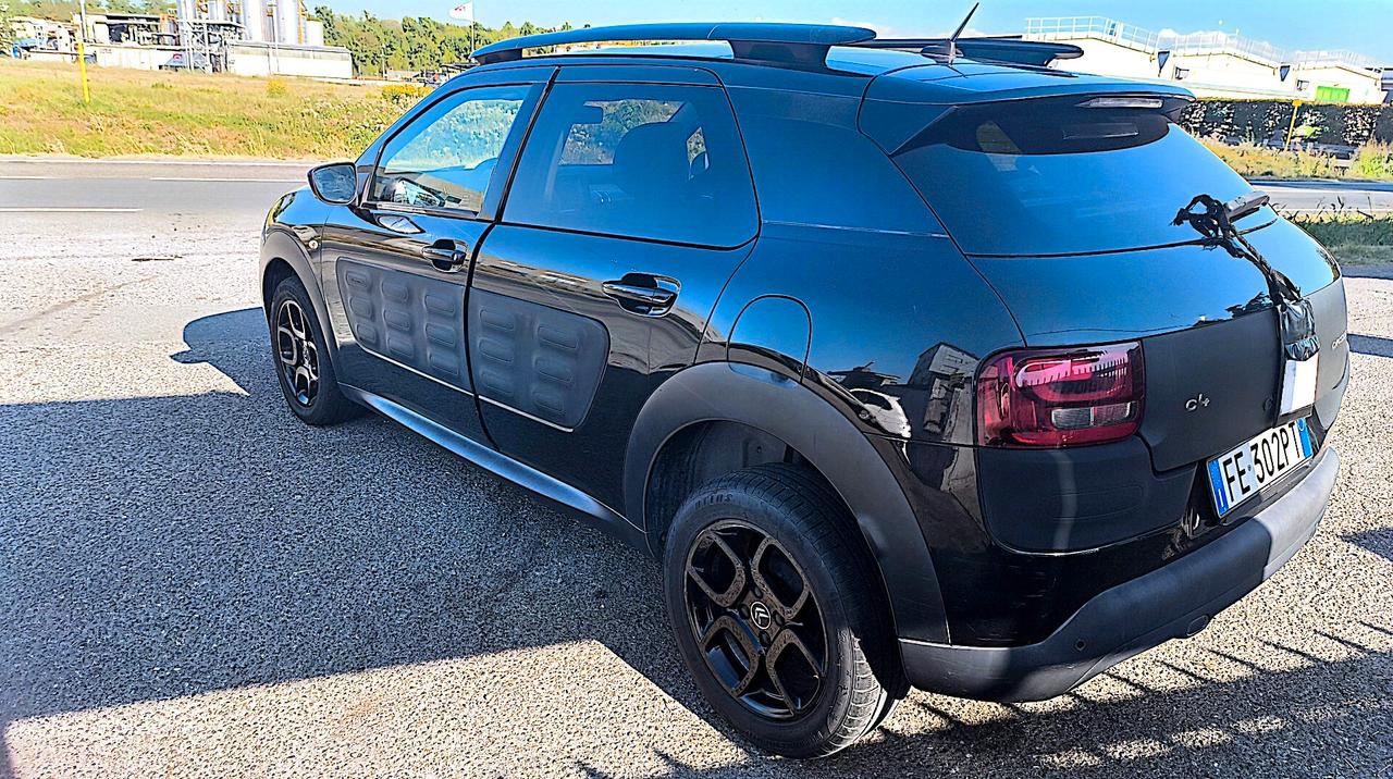 Citroen C4 Cactus BlueHDi 100 Shine