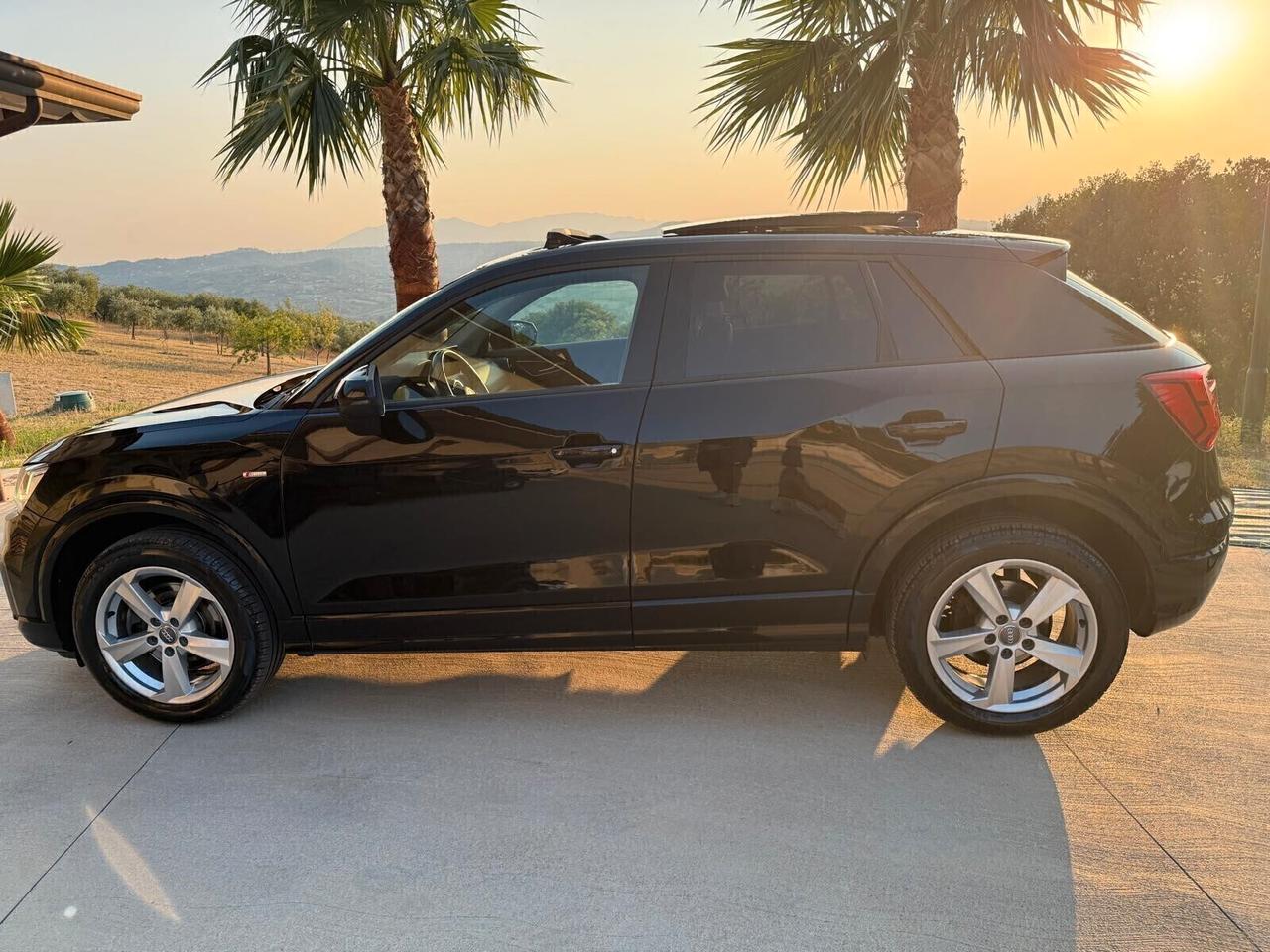 Audi Q2 35 TDI S tronic line Edition