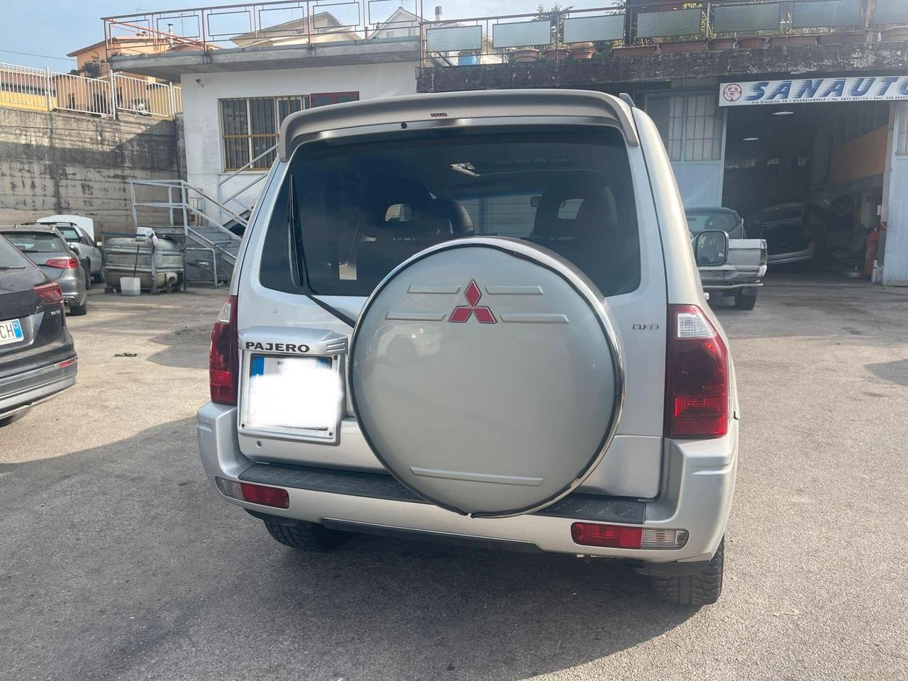 Mitsubishi Pajero 3.2 16V DI-D 5p. GLS2
