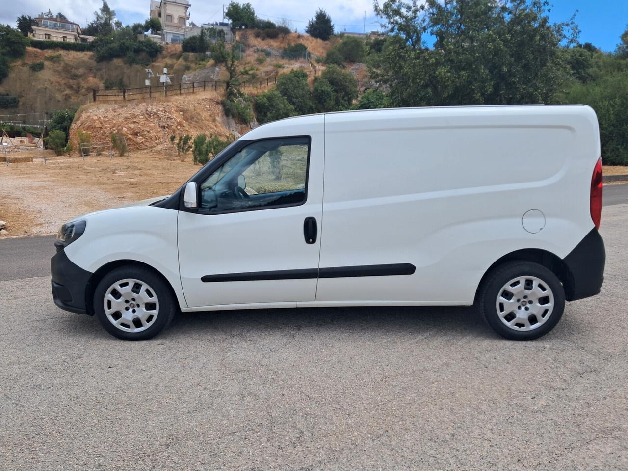 Fiat Doblò 1.6 MTJ maxi Lamierato (Iva Esposta)
