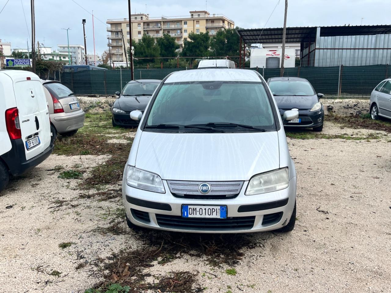 Fiat Idea 1.3 Multijet 16V 70 CV BlackStar X Neopatentati