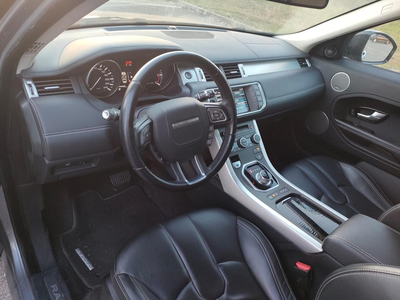 Range Rover Evoque 5p 2.2 sd4 Pure Tech 190cv auto