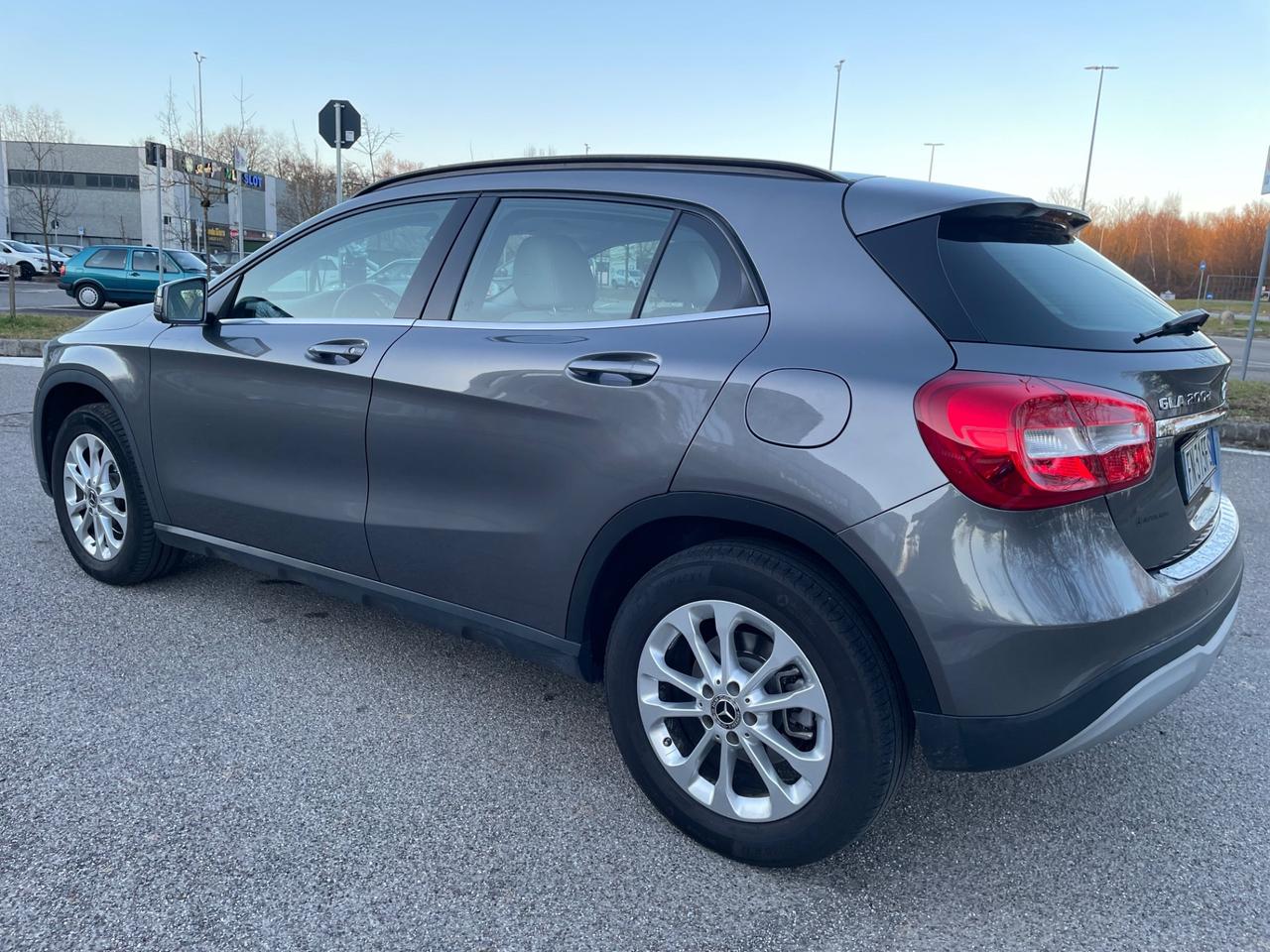 Mercedes-benz GLA 200 d Automatic*Navi*Pelle*