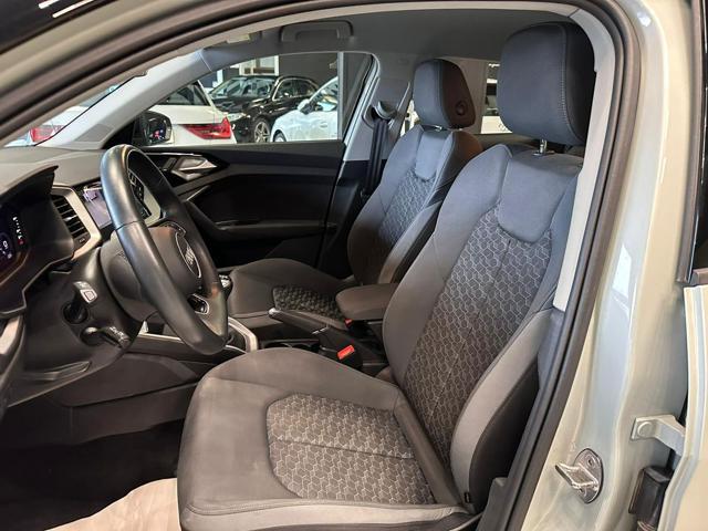 AUDI A1 SPB 30TFSI S line "Telec/C.Play/LED