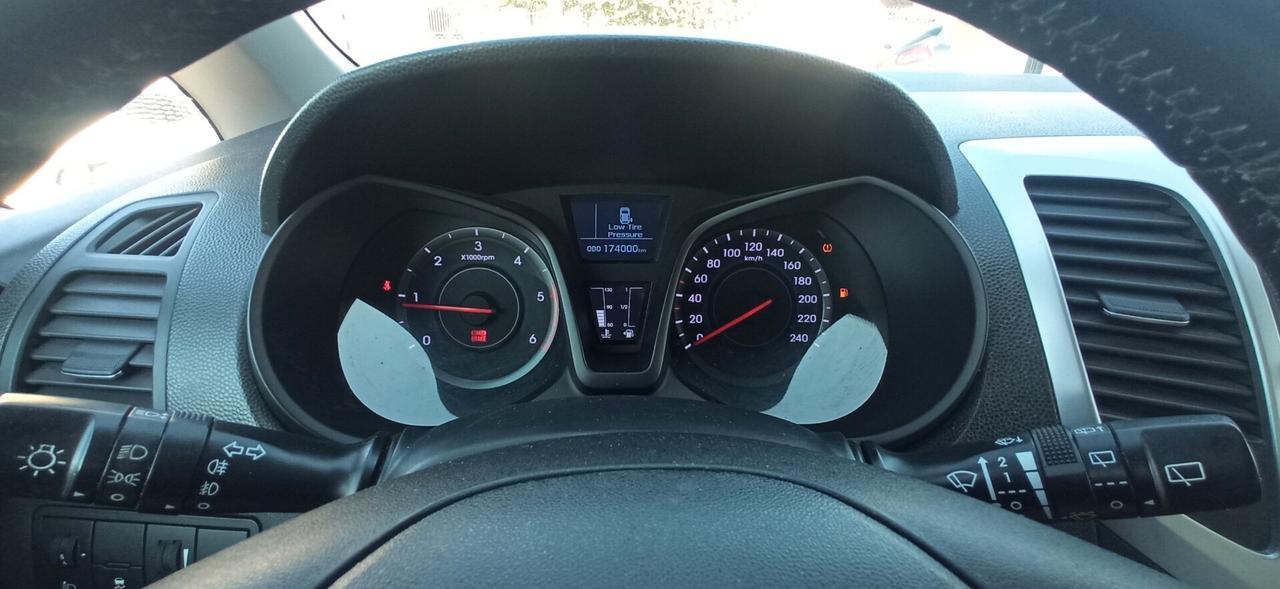 Hyundai iX20 1.4 D STYLE - LEGGI!