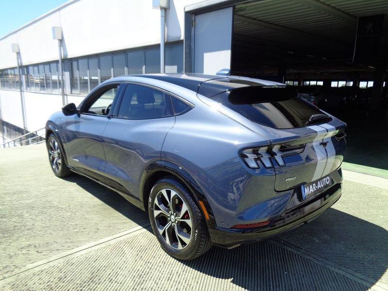 Ford Mustang Mach-E AWD Elettrico Standard 269CV