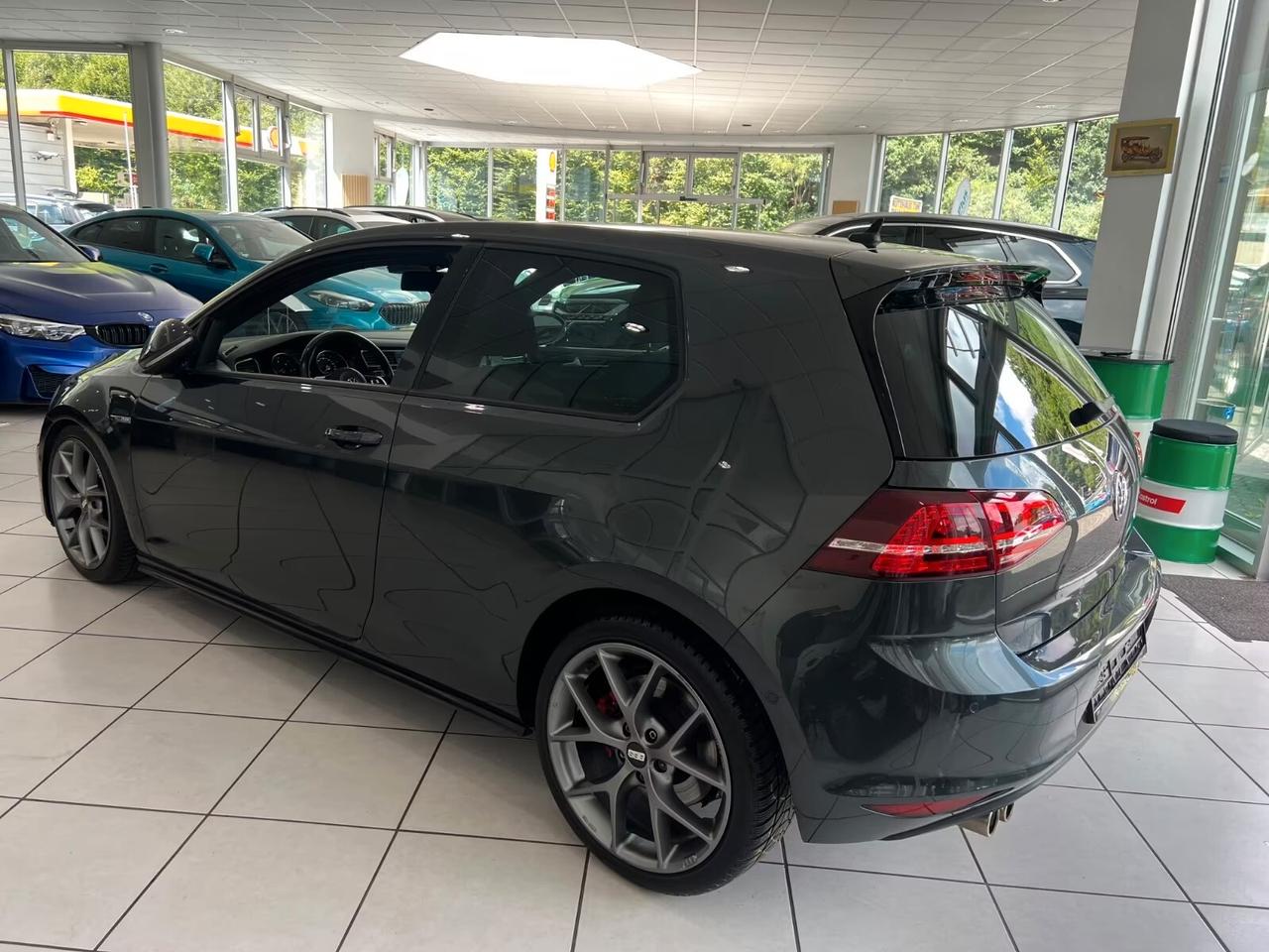Volkswagen Golf GTD 2.0 TDI 184cv DSG 3p.