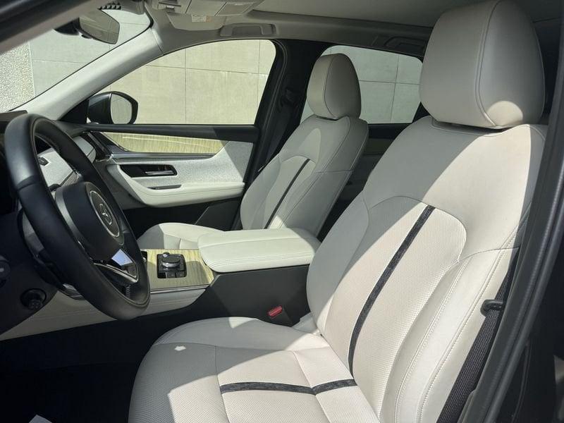 Mazda CX-60 3.3L e-SKYACTIV MHEV Takumi AWD Auto + Sunroof
