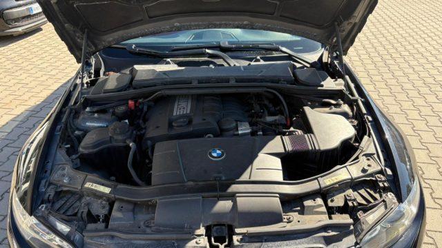 BMW 320 i cat Cabrio Futura