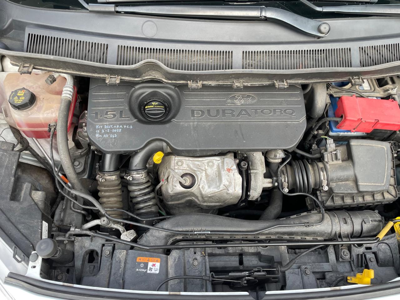 Ford Tourneo Courier 1.5 TDCI 100 CV Sport