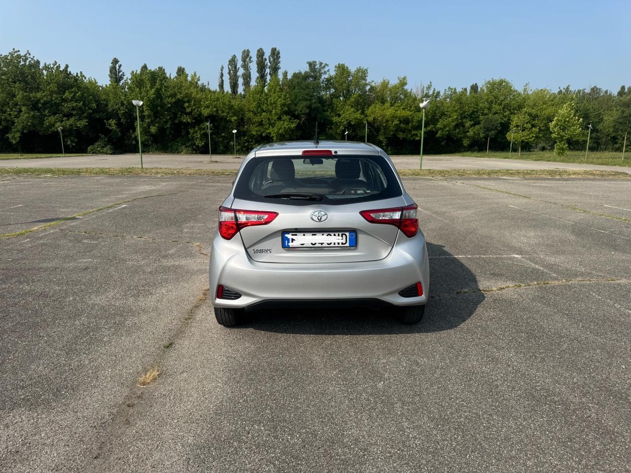 Toyota Yaris 1.0 5 porte Lounge