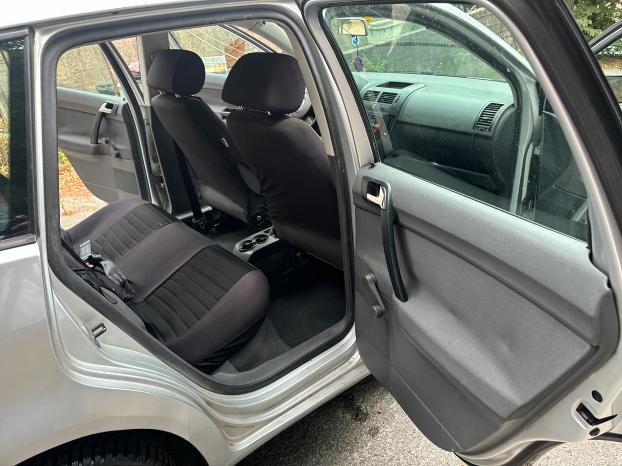 Volkswagen Polo 1.4 16V 5p. Comfortline