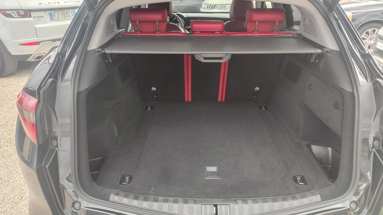 Alfa Romeo Stelvio 2.2 Turbodiesel 190 CV AT8 RWD Executive
