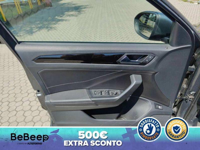 Volkswagen T-Roc 2.0 TDI R-LINE 150CV DSG