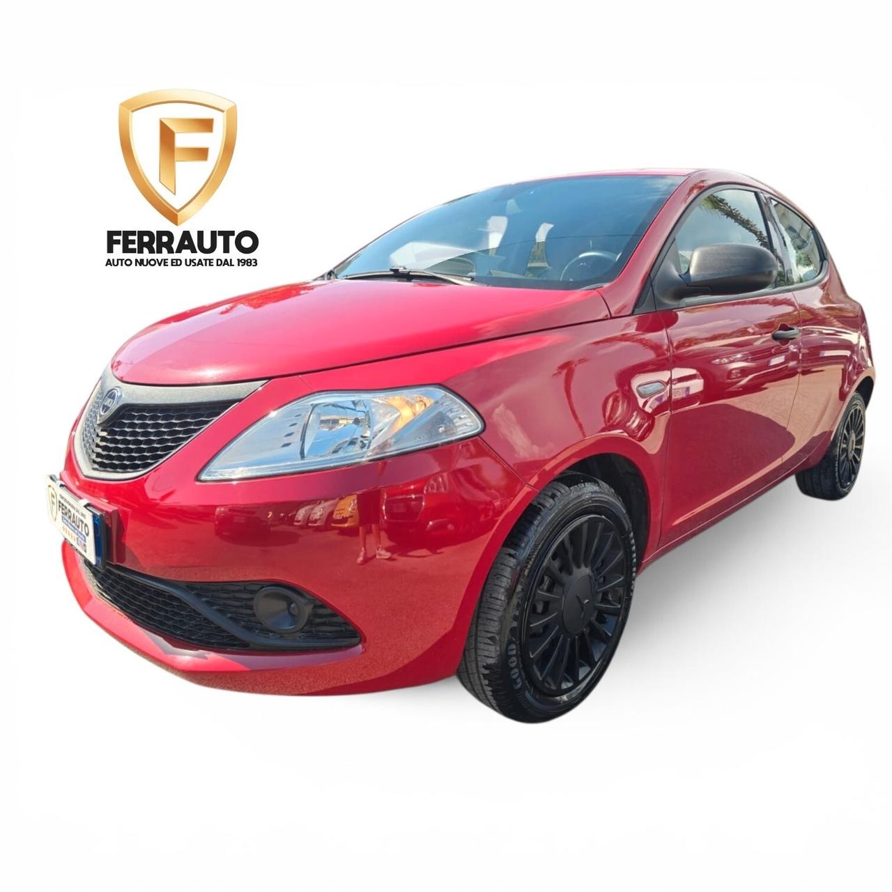 Lancia Ypsilon 1.0 FireFly 5 porte S&S Hybrid Ecochic
