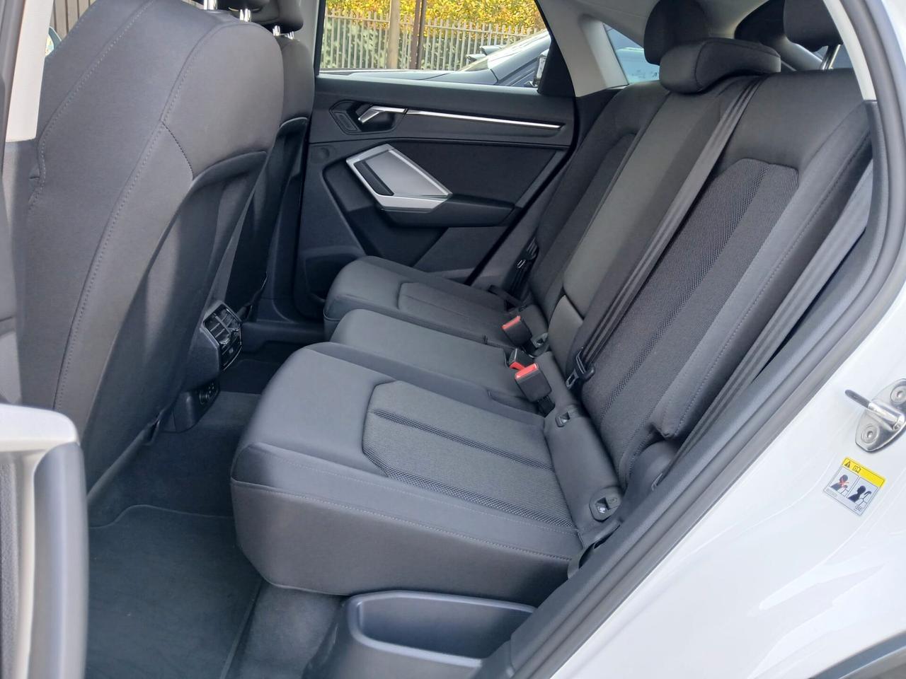Audi Q3 SPB 35 TDI quattro S tronic Business Plus