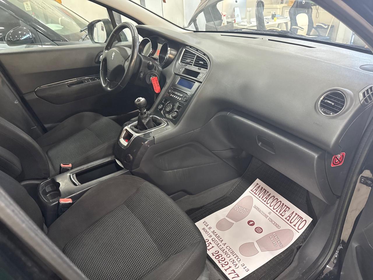 Peugeot 5008 1.6 hdi 2012 7 posti nuova