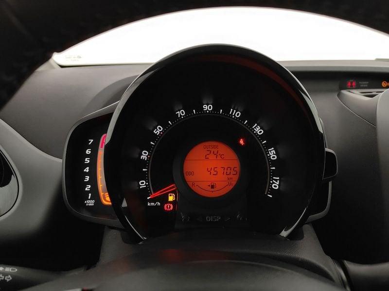 Toyota Aygo Connect 1.0 VVT-i 72 CV 5 porte x-fun