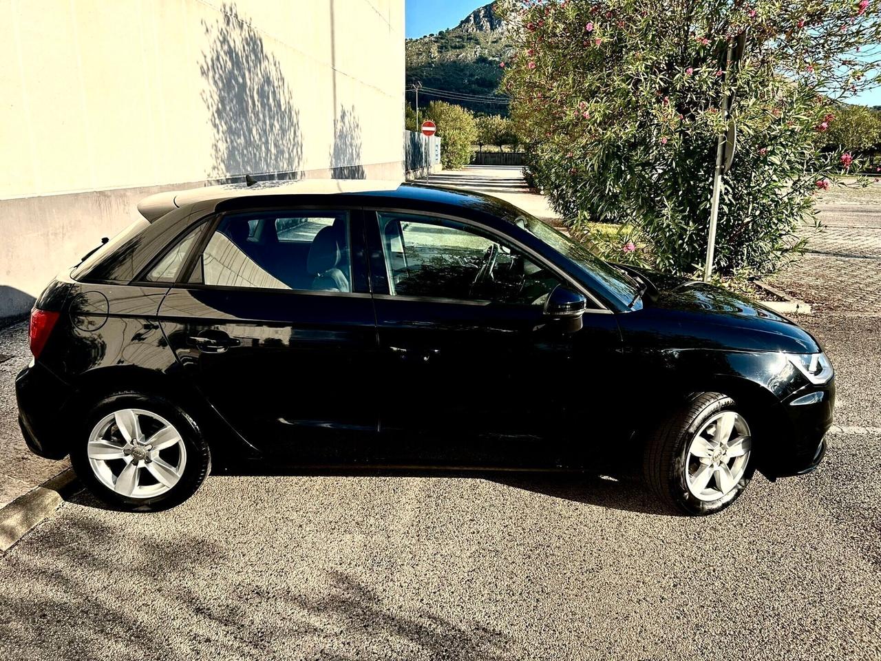 Audi A1 1.0 TFSI ultra Sport