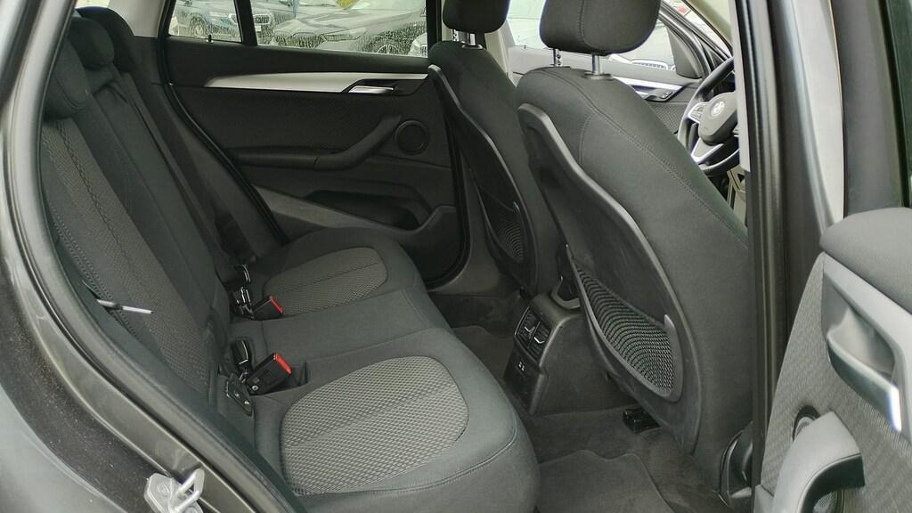 BMW X1 18 d Business Advantage sDrive