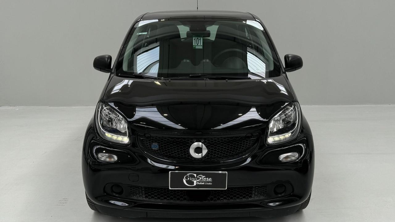 SMART Forfour eq Youngster my19