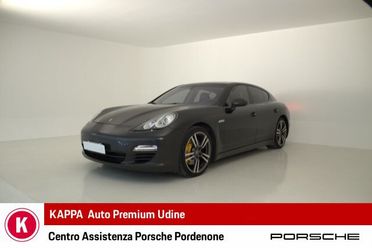 Porsche Panamera 3.0 Diesel***