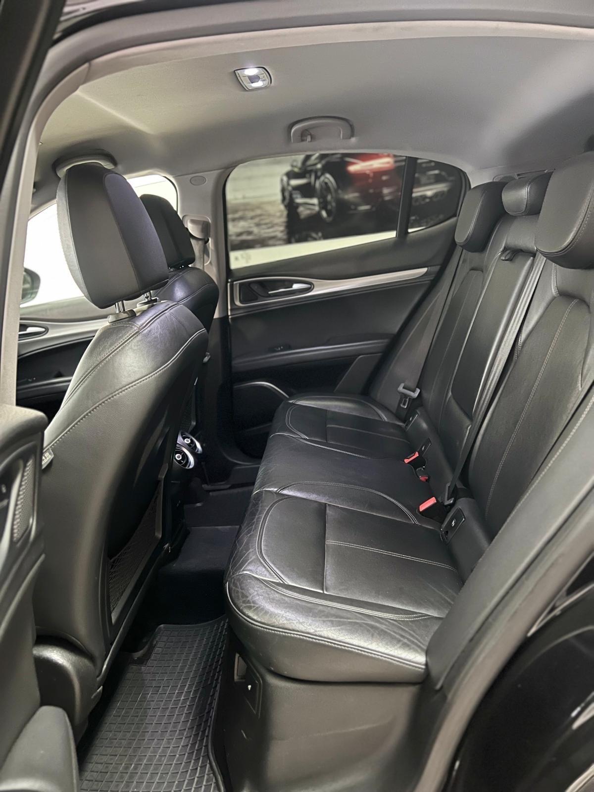 Alfa Romeo Stelvio 2.2 Turbodiesel 210 CV AT8 Q4 Executive